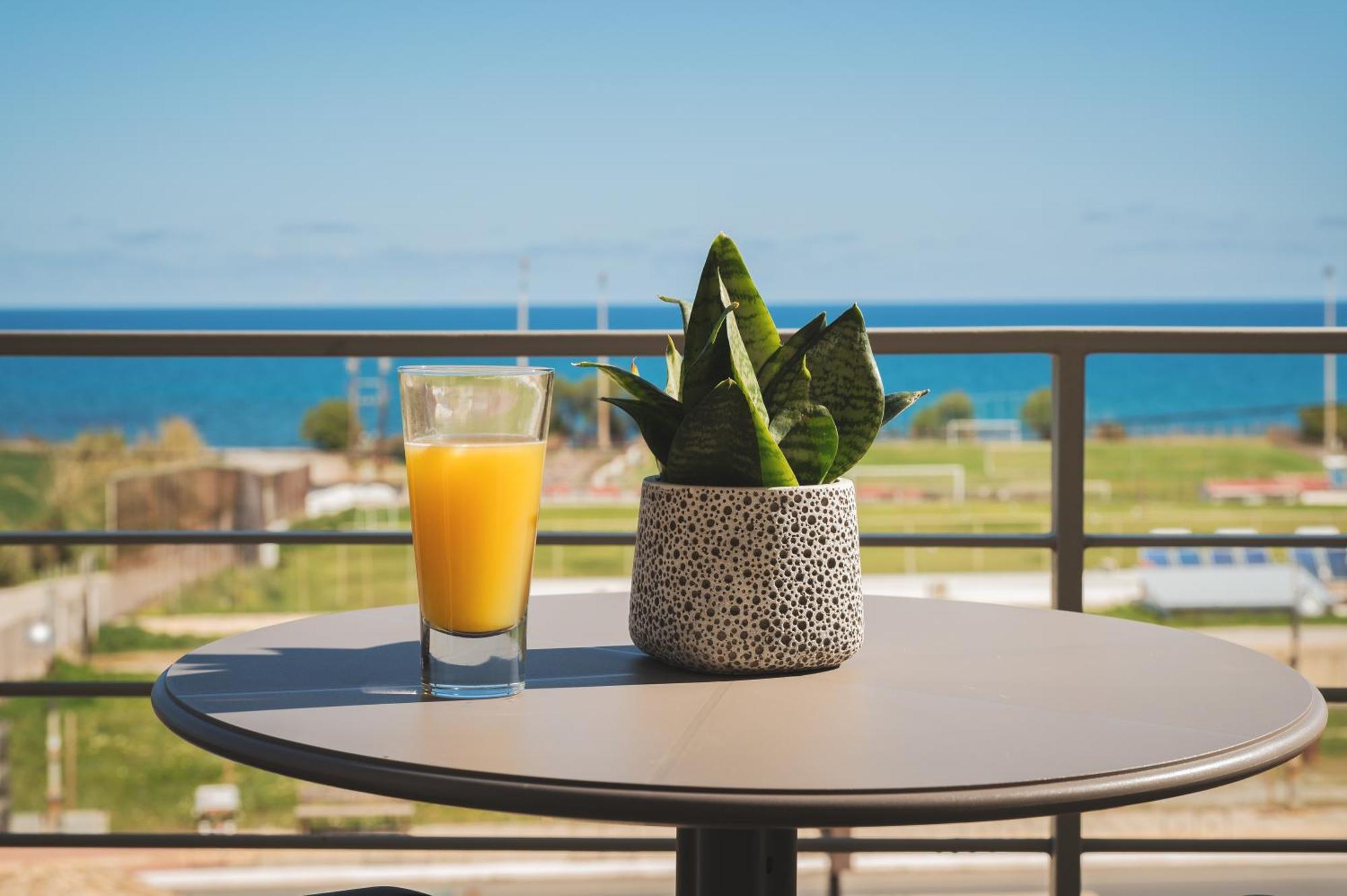 Mistral Hotel - For Solo Travelers Maleme Exteriér fotografie